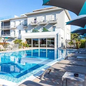Paradiso Otel
